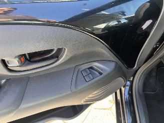 Peugeot 108 1.0 e-VTi Active picture 15