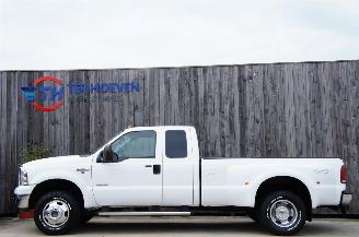Schadeauto Ford  F350 Super Duty Power Stroke 4X4 Koppelschotel 239KW 2005/12