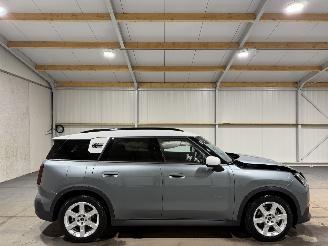 uszkodzony samochody osobowe Mini Countryman E 66.5kWh M 150kW Automaat Pano Classic 2024/11