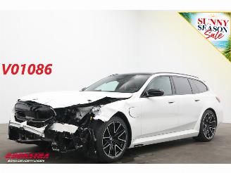 krockskadad bil auto BMW M5 Touring Drivers Package HUD Carbon B&W ACC 360° AHK 2025/3