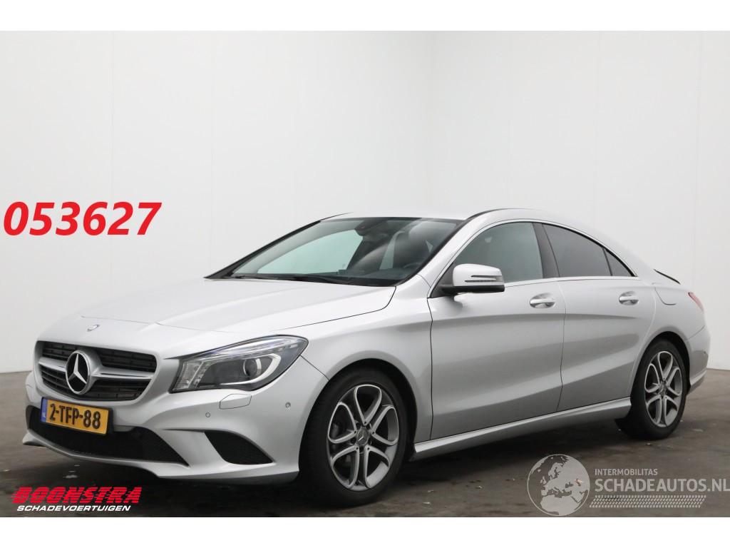 Mercedes Cla-klasse 180 BlueEFF. Ambition BiXenon Navi Airco Cruise AHK