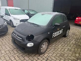 Vaurioauto  passenger cars Fiat 500 1.0 Hybrid 2023/10