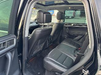 Volkswagen Touareg 3.0 HYBRIDE AUTOMAAT KLIMA PANORAMADACH LEDER picture 10