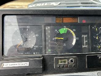 Mercedes Actros 1831 AK 4x4 Open laadbak met zware Palfinger laadkraan picture 6