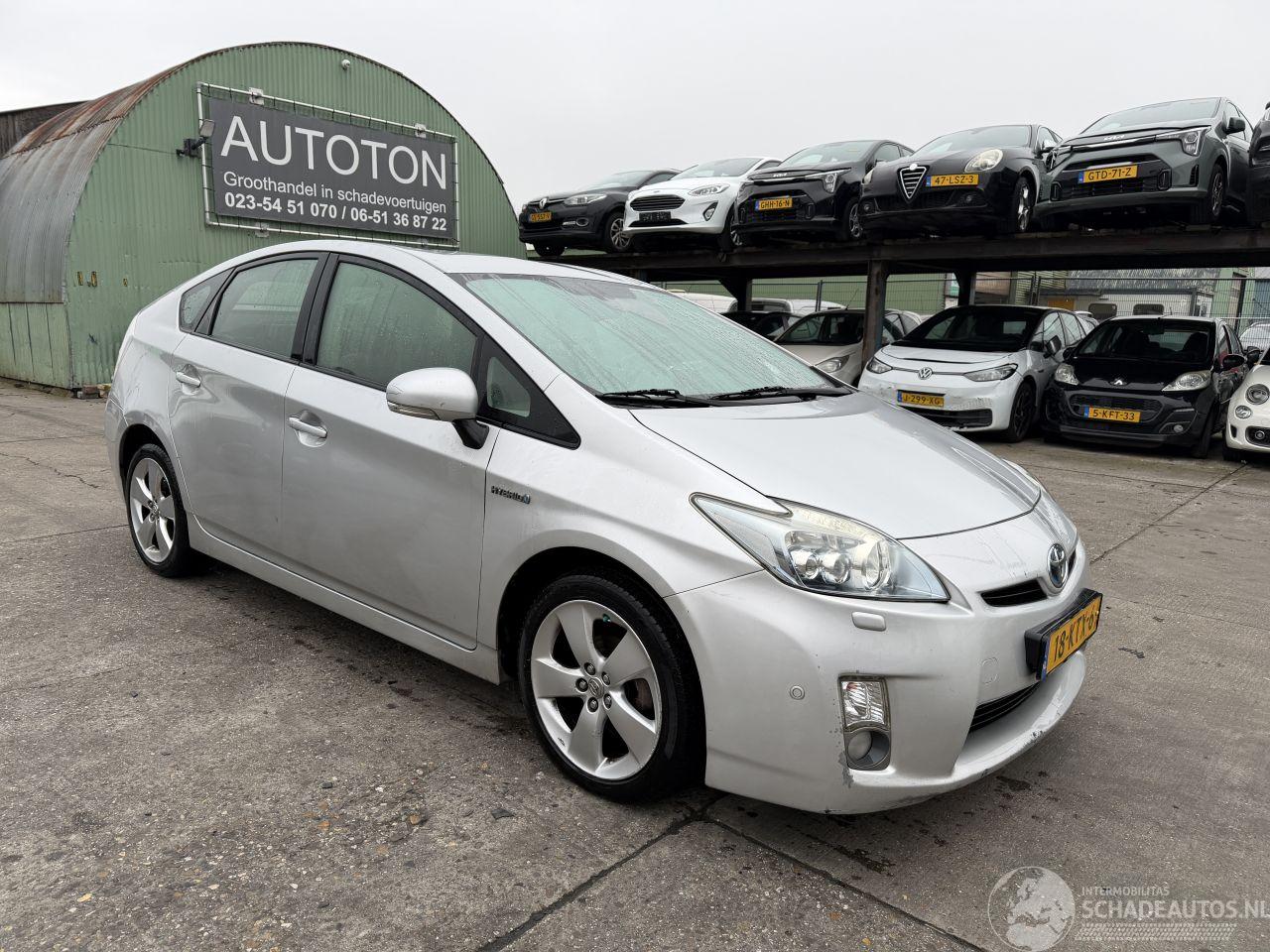 Toyota Prius 1.8 Hybrid 73KW Autom. Clima Navi Camera HUD Dynamic