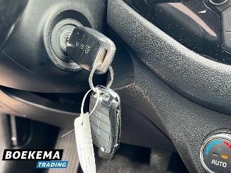 Kia Cee d cee'd 1.4 CVVT Seven Navigatie Airco Cruise Trekhaak picture 32