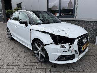 uszkodzony samochody osobowe Audi A1 1.0 TFSI Adrenalin SPORTBACK 2015/12