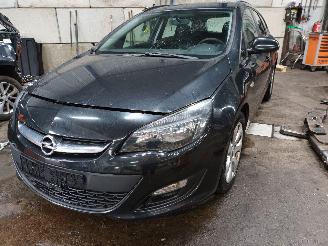 disassembly passenger cars Opel Astra Astra J Sports Tourer (PD8/PE8/PF8) Combi 1.7 CDTi 16V (A17DTE(Euro 5)=
) [81kW]  (10-2010/10-2015) 2013/5