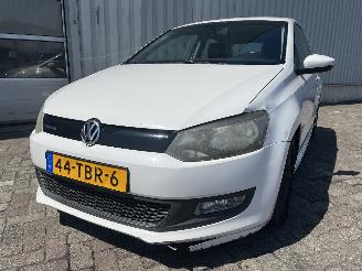 Schadeauto Volkswagen Polo Polo V (6R) Hatchback 1.2 TDI 12V BlueMotion (CFWA(Euro 5)) [55kW]  (1=
0-2009/05-2014) 2012/1