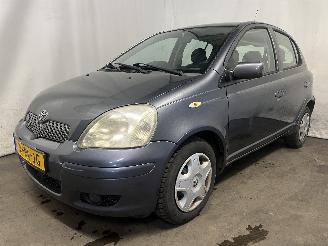 Vaurioauto  passenger cars Toyota Yaris Yaris (P1) Hatchback 1.3 16V VVT-i (2SZFE) [64kW]  (04-2002/09-2005) 2005/9