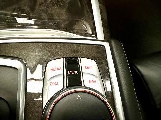 BMW 7-serie 730d xDrive 265pk aut + f1 High Exe M-Ed - nap - schuifdak - hud - softclose - 360 cam - harman/kardon - luchtvering picture 42