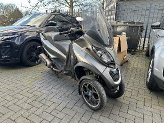 Vaurioauto  motor cycles Piaggio MP3 LT LT ABS 2018/12