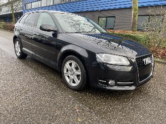 damaged passenger cars Audi A3 1.6 tdi 77kw 2012/9
